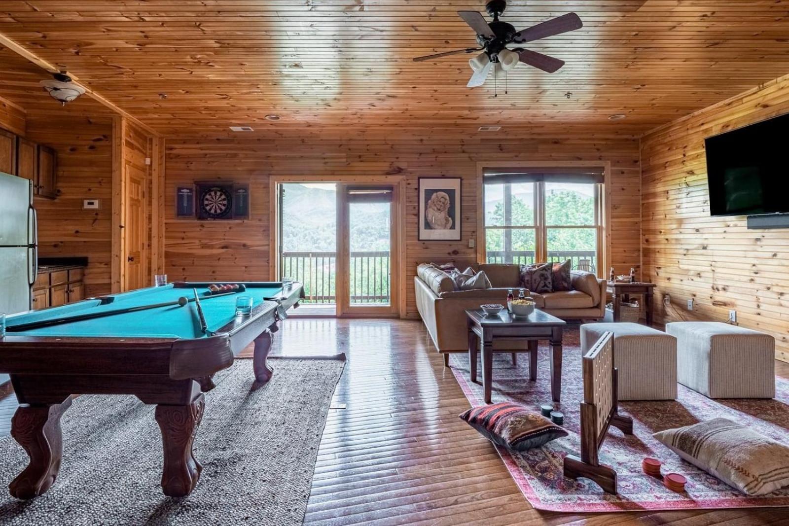 Hickory Ridge By Avantstay Incredible Private Elevated Cabin Sleeps 20 Gatlinburg Exterior photo
